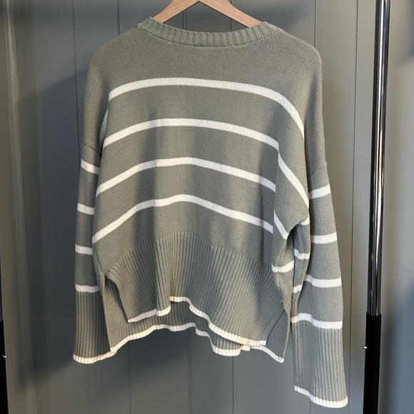 2 Piece Lounge Set - Picture 2 of 4